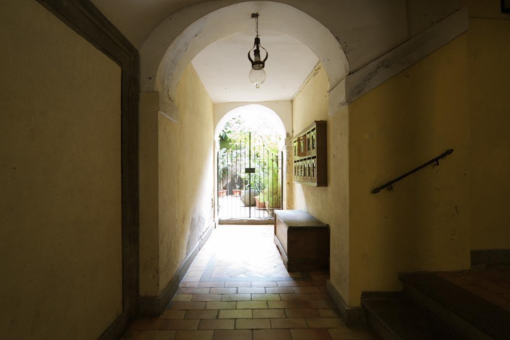 Charming Trastevere Apartment Rome Exterior photo